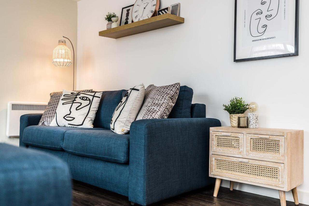 Host & - Highfield Street Hideaway Holiday home *